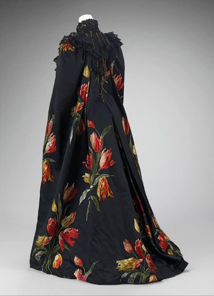 Floral cape