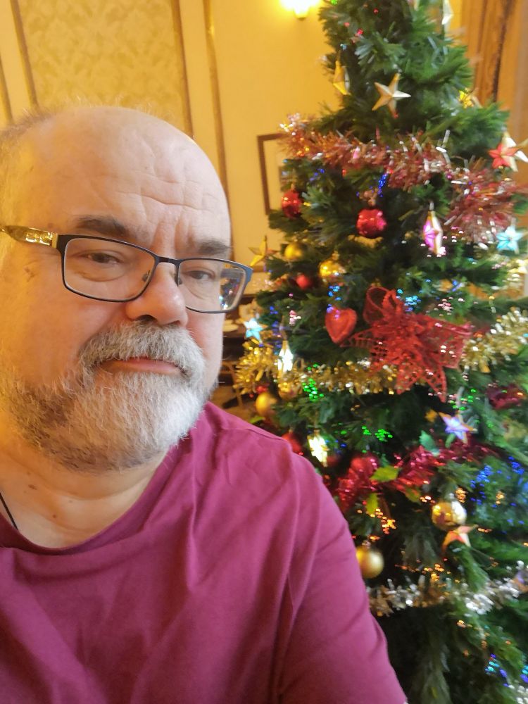 Selfie in front of Christmas tree