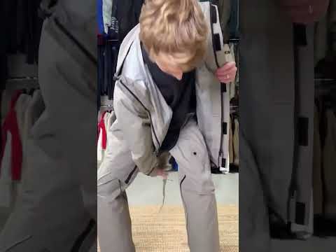 YouTube video by justtakemywallet