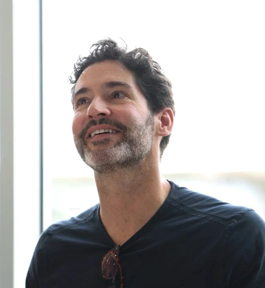 Tom Ellis at Dream it Convention in Paris 2025 