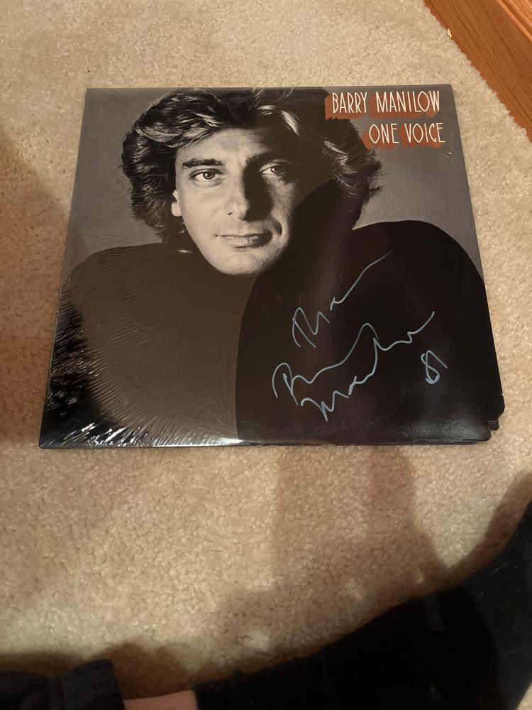 Photo of autographed Barry Manilow album. 
