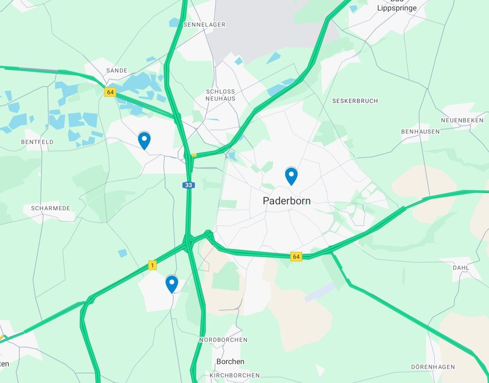 Paderborn-Ausschnitt der Google-Map von Felix Hamer (@electricfelix.bsky.social) mit AdHoc-Ladepunkten unter 0,50€/kWh in Deutschland: Das sind Ladestationen aus dem EDEKA-Ladeverbund am Marktkauf Detmolder Straße in Paderborn sowie EDEKA-Märkten in Elsen und Wewer.