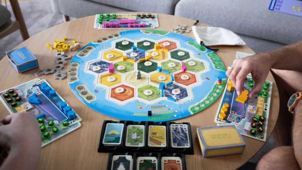 (S+) »Catan Energien«: Eine Insel bekommt neue Probleme