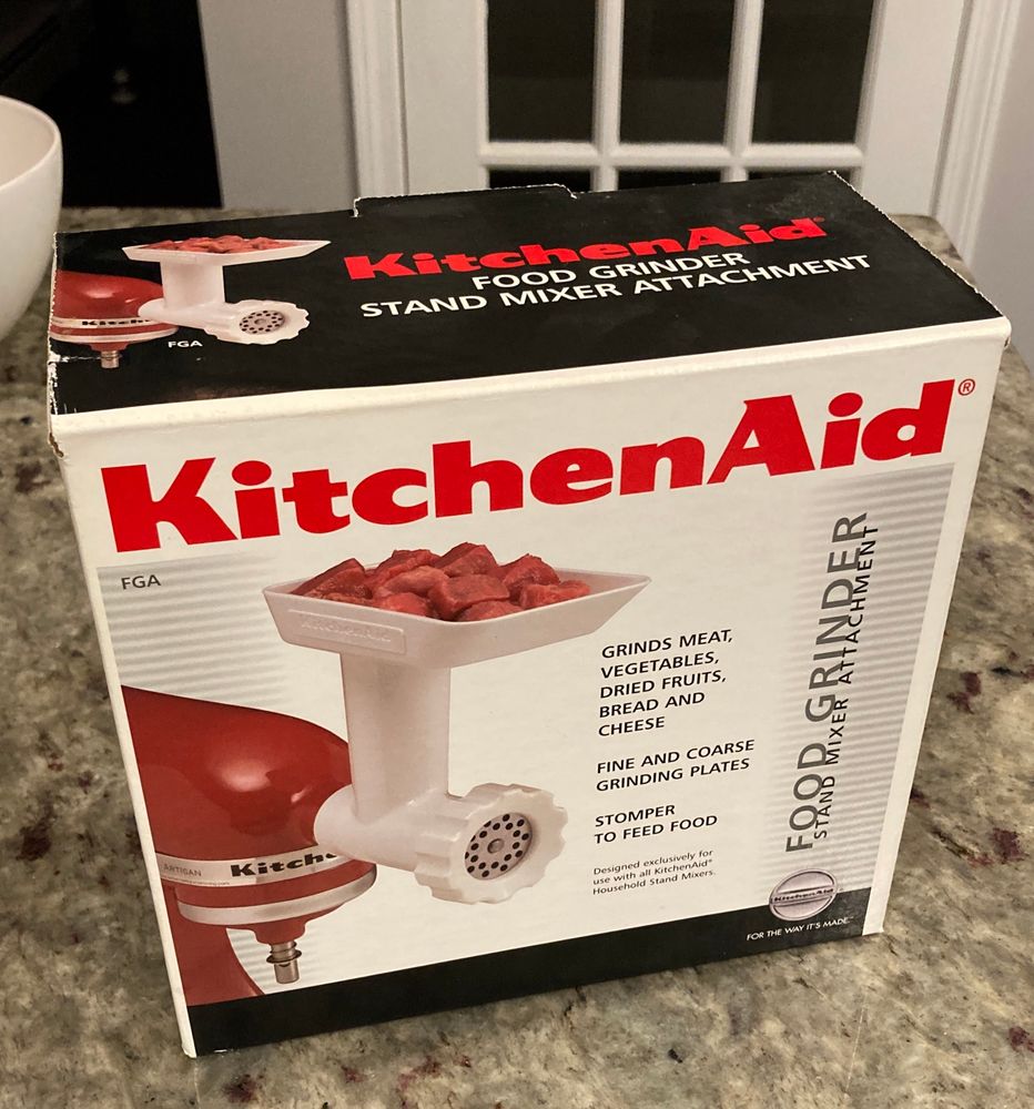 Meat grinder attachment for stand mixer. 