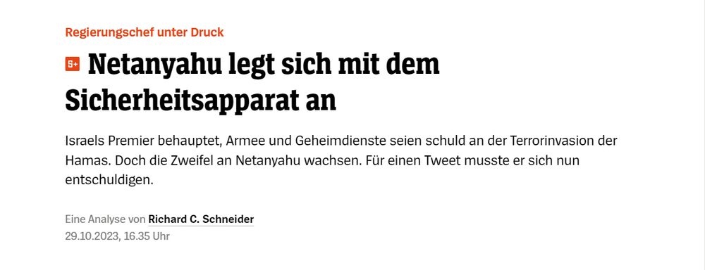 Regierungschef unter Druck
Netanyahu legt sich mit dem Sicherheitsapparat an
Israels Premier behauptet, Armee und Geheimdienste seien schuld an der Terrorinvasion der Hamas. Doch die Zweifel an Netanyahu wachsen. Für einen Tweet musste er sich nun entschuldigen.