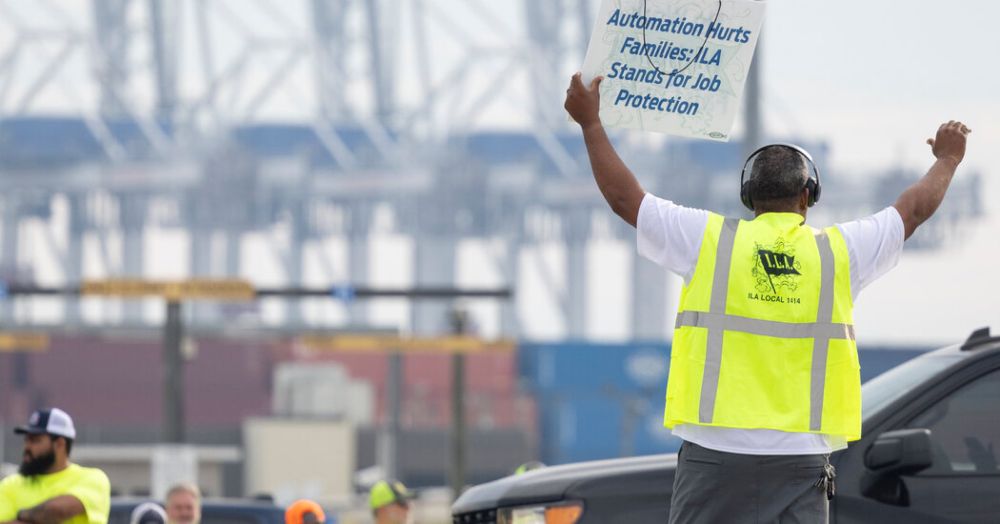 Port Union Agrees to Suspend Strike