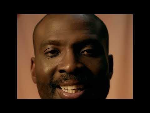 Joshua Idehen - Mum Does The Washing OFFICIAL VIDEO