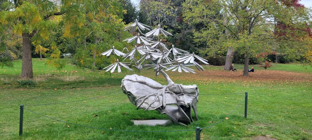 Sliver rododendron sculpture 