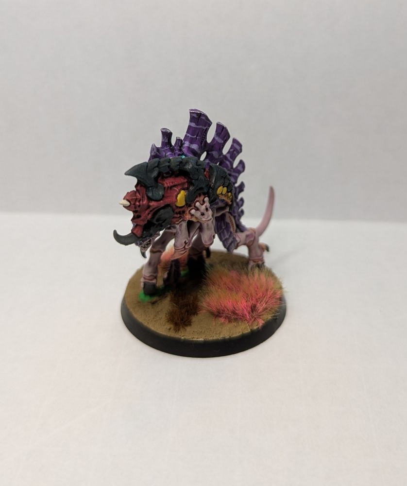 An angle showing off the barbgaunt's... mortar organism... thing.