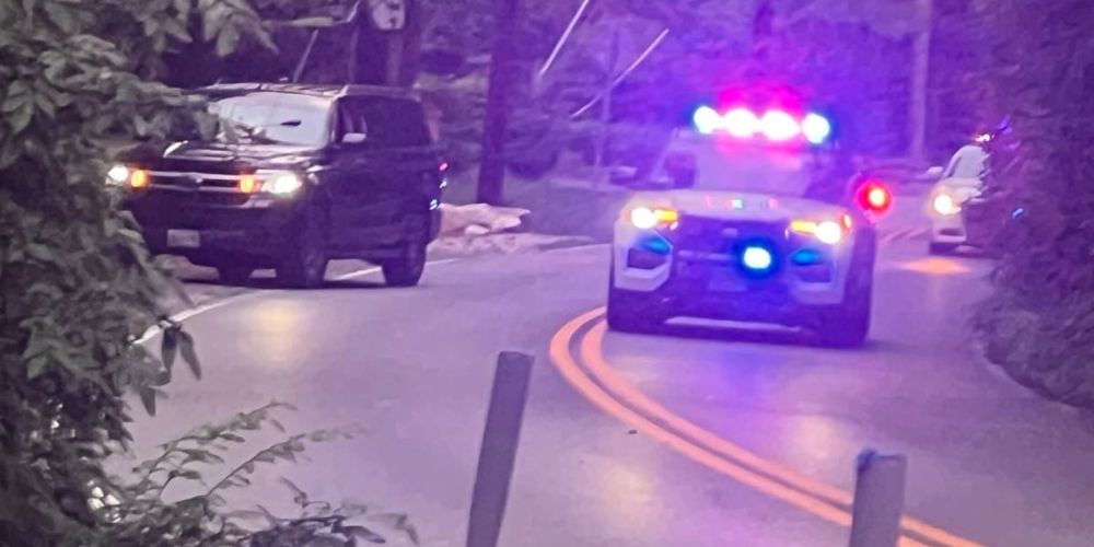 In a dawn operation, FBI agents descended on the home of Trump’s former national security advisor.