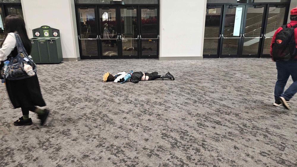 vash trigun cosplay face down glue trap from a distance 