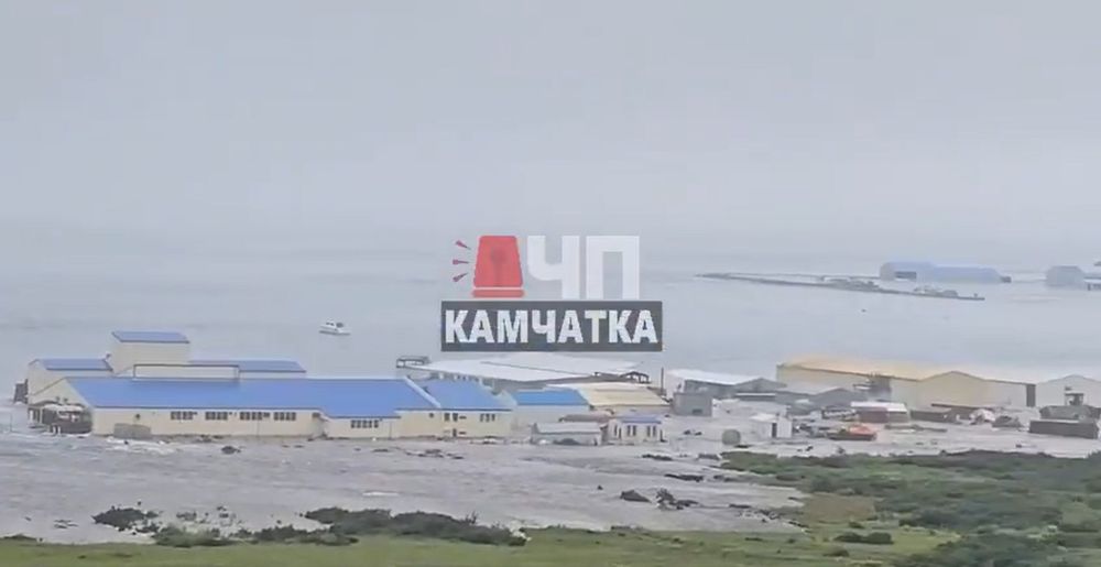 Severo-Kurilsk experiences a 12-foot tsunami 188 nautical miles from the epicenter. The coastal town is situated in a passage between two islands and is indirectly in line with the epicenter which was on the other side of the Kamchatka peninsula. 