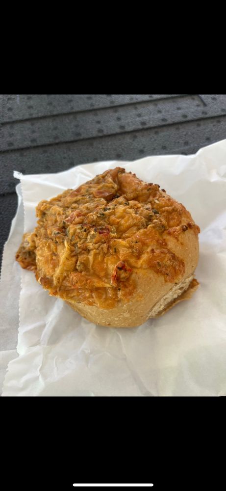 One cheesy bun