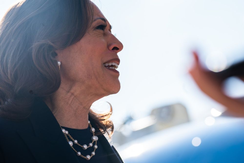 Opinion | Harris is beating Trump by transcending him