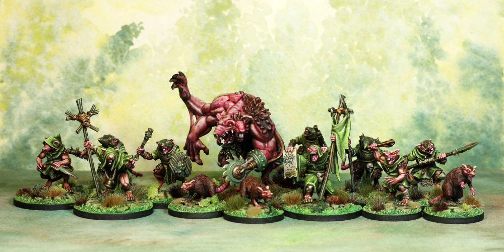 3D printed painted miniatures. Sculpted by vae victis miniatures.
It's a warband for the game Sol Braynïa. There are 13 miniatures with a giant rat ogre in the middle.
Miniatures are painted in green and the skins is kinda pink.