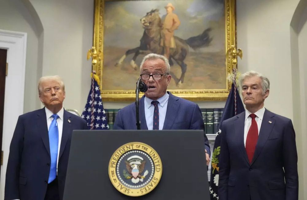 Trump, Kennedy and Dr Oz - TKO - at their pronouncement yesterday on autism, acetaminophen and vaccines. 