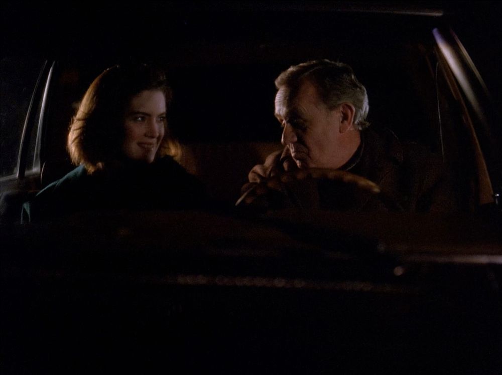 Donna and her father, Doc Hayward. Twin Peaks S01E01 - Northwest Passage.