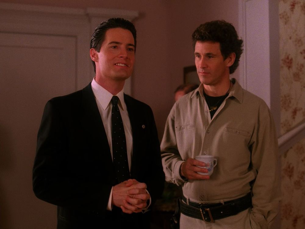 Agent Cooper and Sheriff Truman. Twin Peaks S02E10 - Dispute Between Brothers.