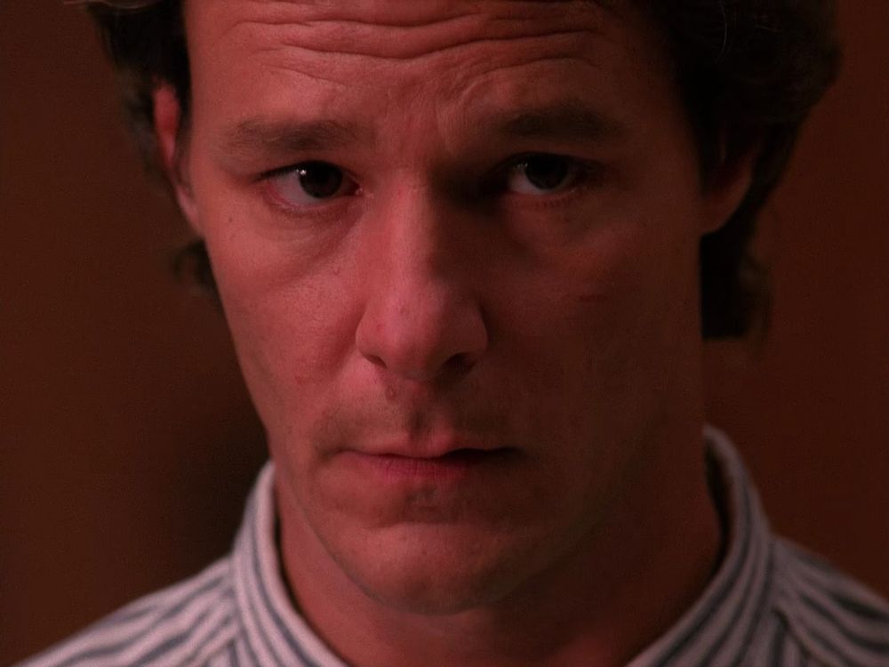 Hank Jennings at his parole hearing. Twin Peaks S01E05 - The One-Armed Man.