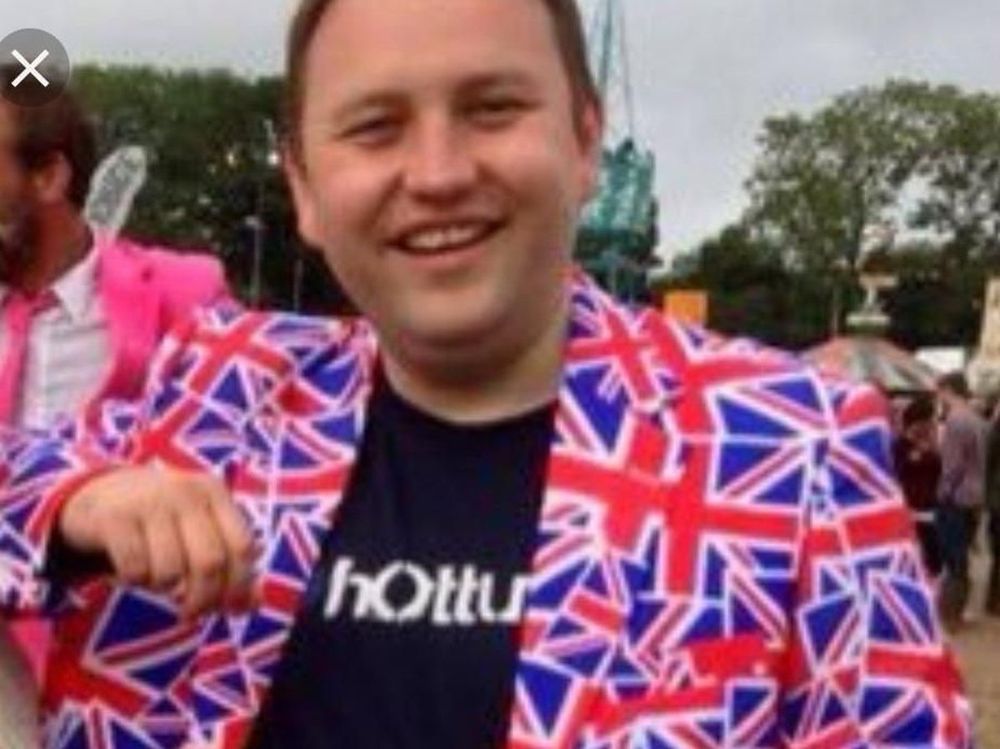 Ian Murray wearing a union flag suit