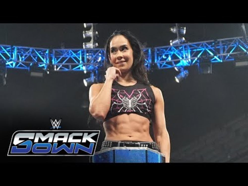 FULL SEGMENT: AJ Lee makes EPIC RETURN to combat Becky Lynch: SmackDown, Sept. 5, 2025