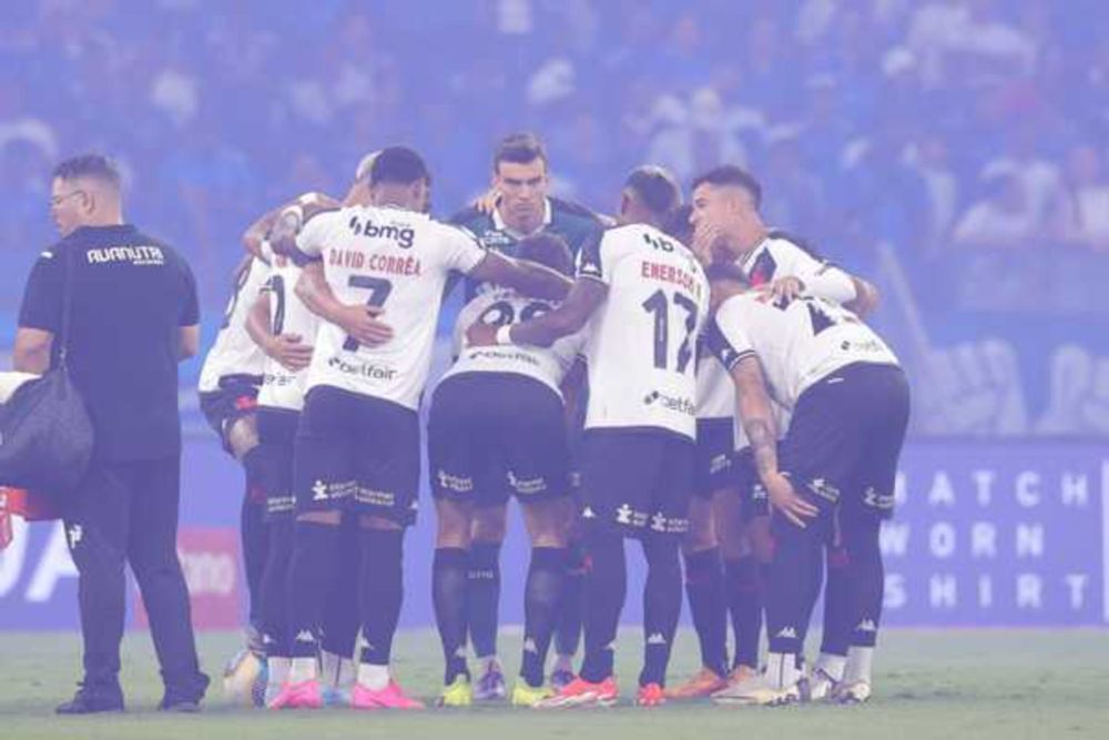 Análise: Vasco melhora com mudanças, mas lesão, expulsão e empate trazem frustração