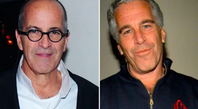 Mark, the brother of Jeffrey Epstein, has made public hidden images from the autopsy, claiming they show the official version of his brother's death is false and that the police are hiding his murder.