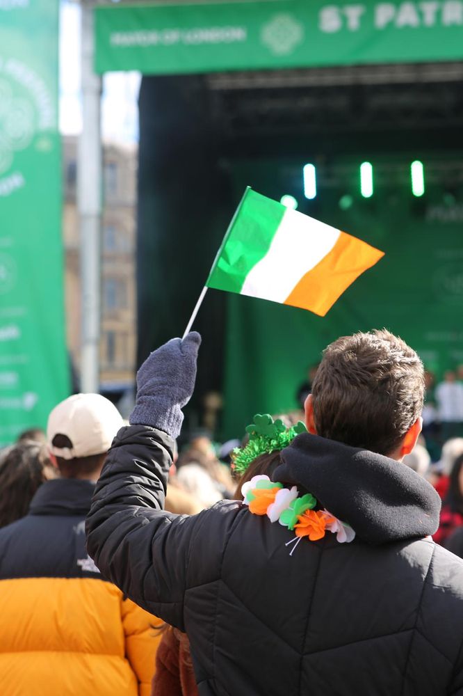 A man waves an Irish flag