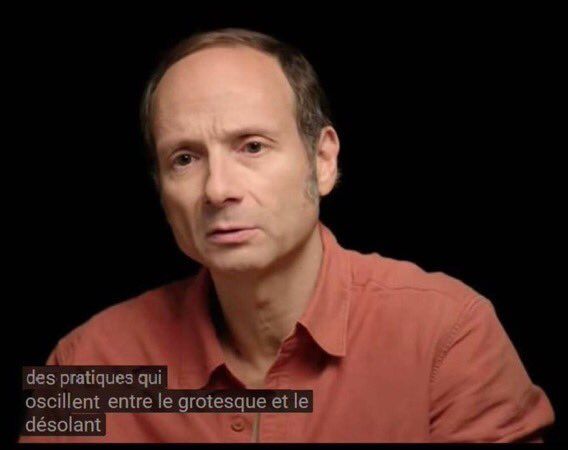 Capture d'écran d'une émission avec Frédéric Lordon.
Sous-titres : "des pratiques qui oscillent entre le grotesque et le désolant".