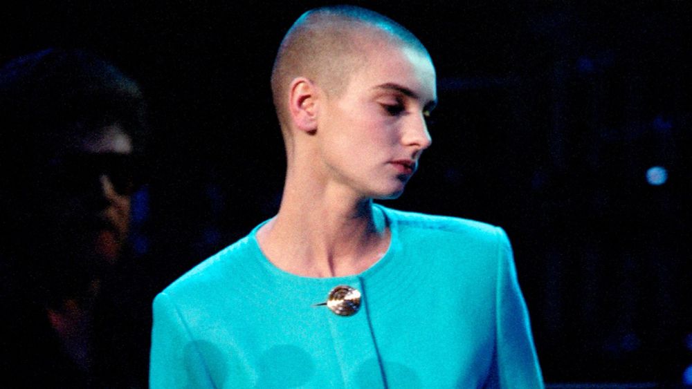 Flashback: Sinead O'Connor Gets Booed Offstage at Bob Dylan Anniversary Concert