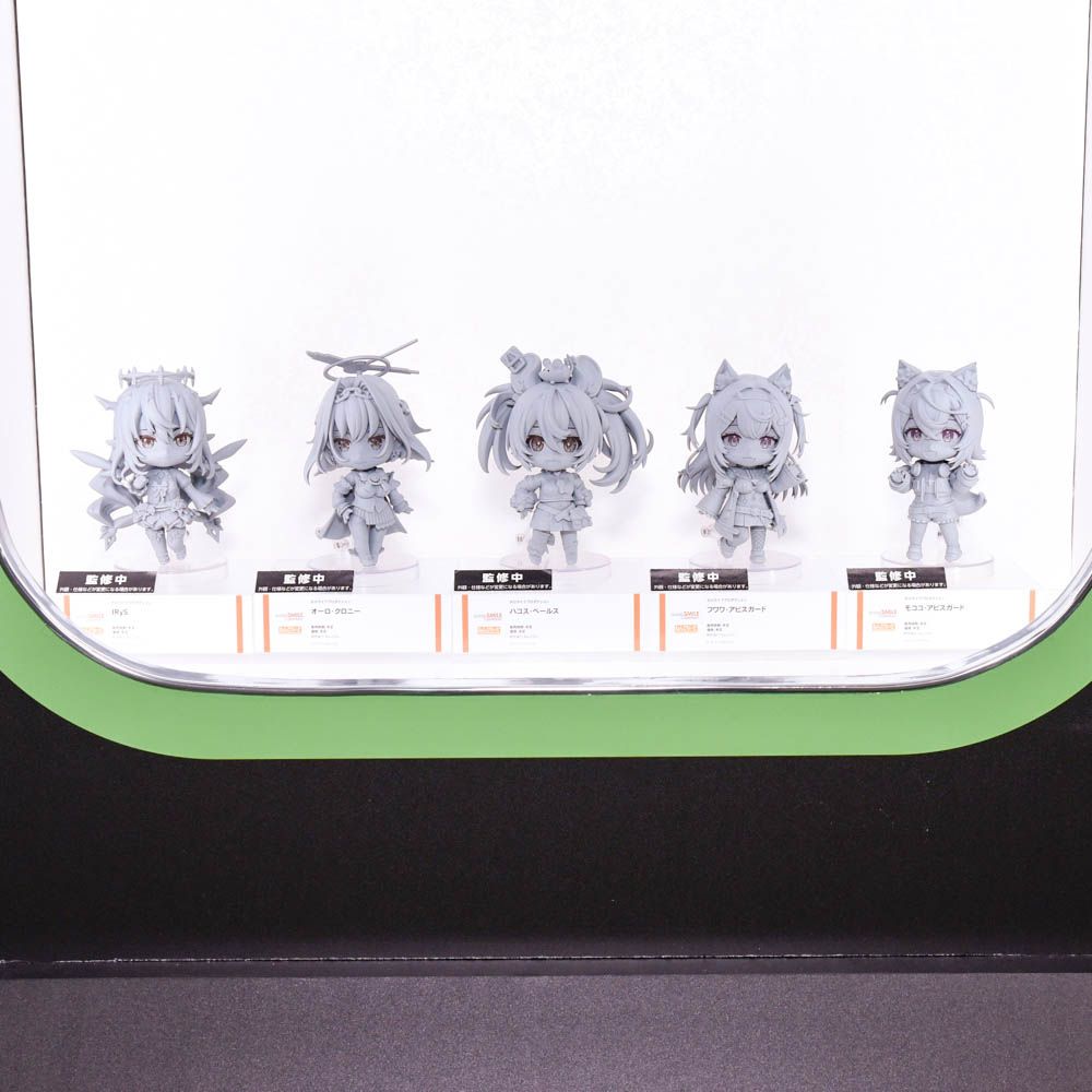 Goodsmile x Amiami exhibition featuring prototype versions of hololive English nendoroids of Irys, Kronii, Bae, Fuwawa, and Mococo.

Noticeably absent is a protype version of Nanashi Mumei