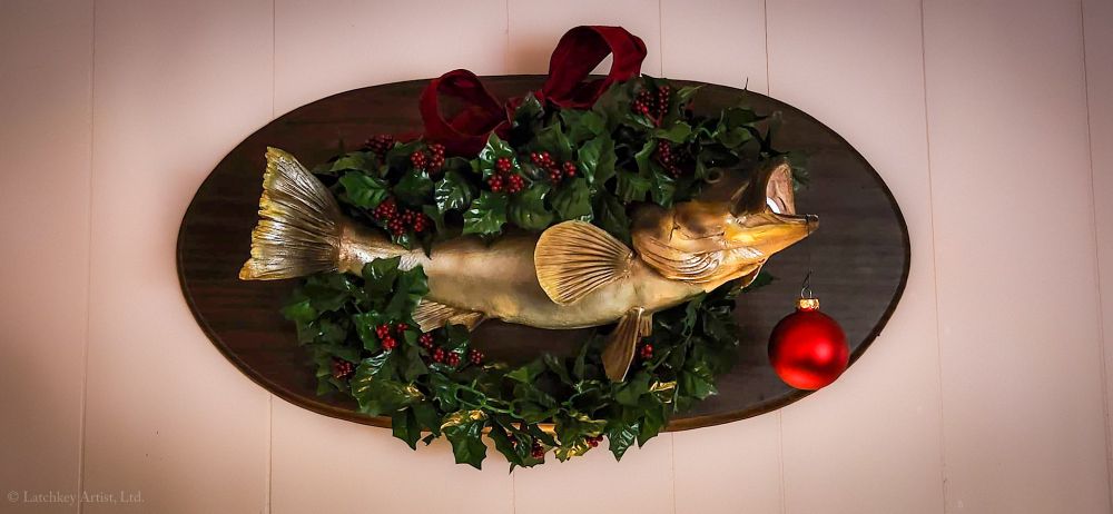 Merry Chrisbass!