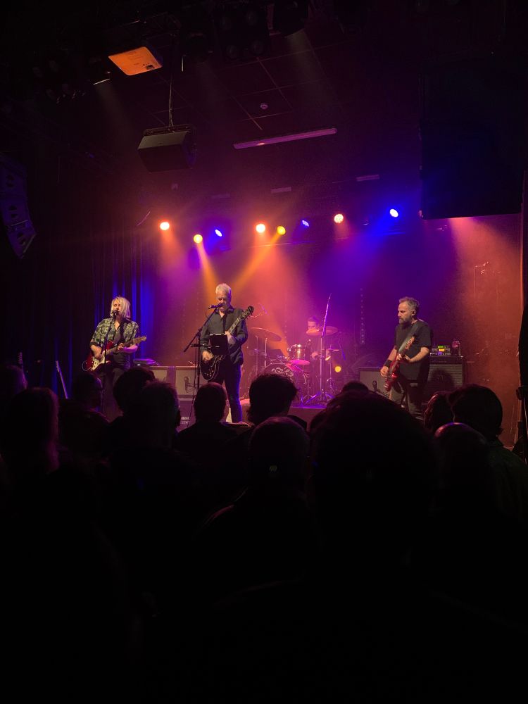 The Wedding Present live on stage 