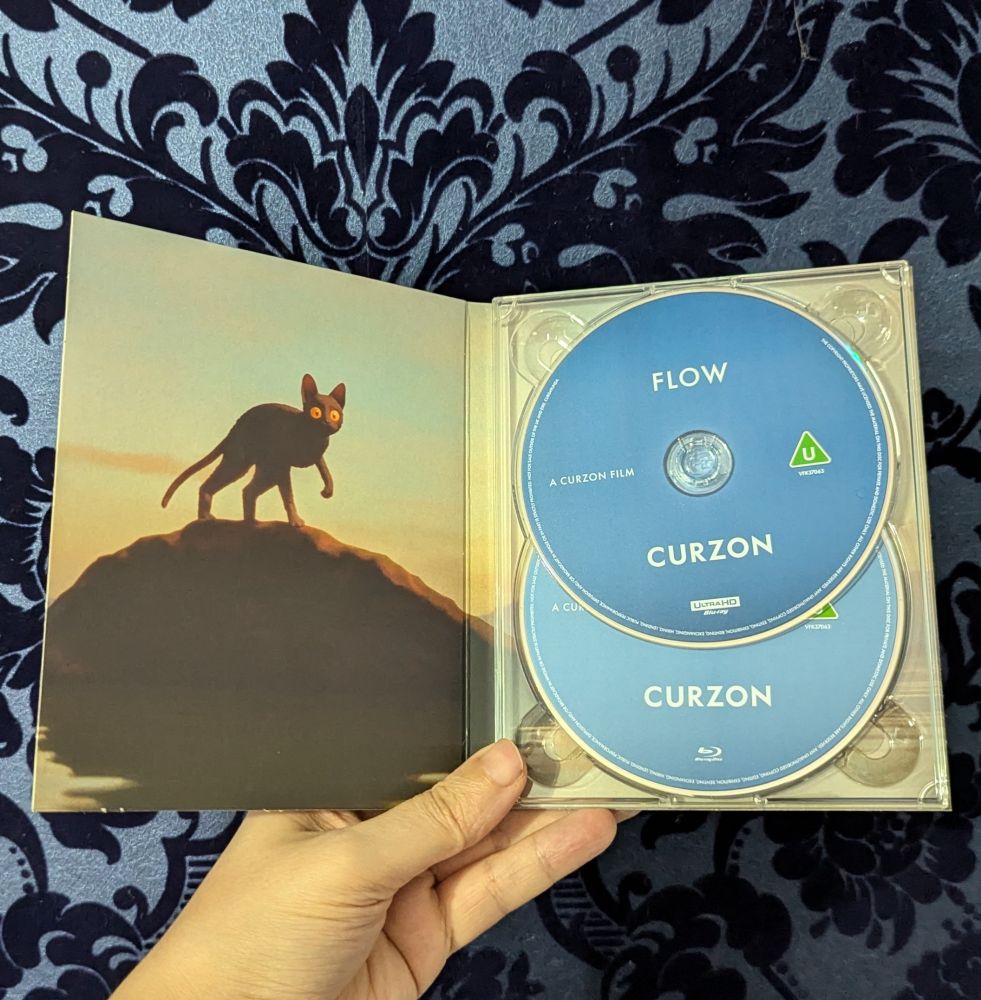 Flow. Curzon UHD Collector's Boxed Set.  Inside and Discs. 