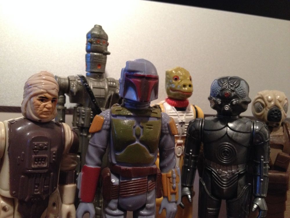 Photo of all six SW vintage bounty hunter action figures