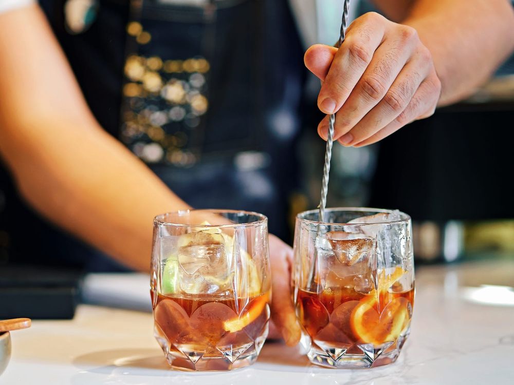 9 cocktails that will be everywhere this summer, according to bartenders and mixologists
