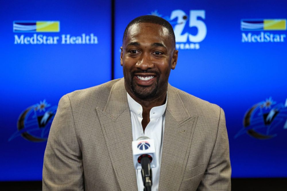 Arenas ran an illegal gambling ring and hosted high-level poker games in his home, according to an indictment filed by federal prosecutors.
