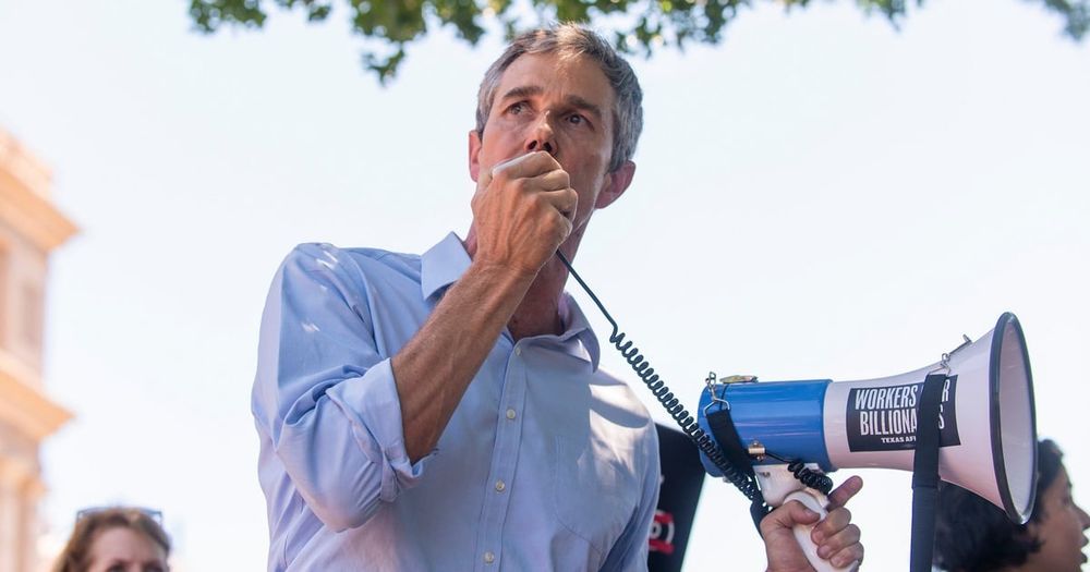 The order came at the request of Attorney General Ken Paxton, who O’Rourke accused in a separate lawsuit of going on a “fishing expedition, constitutional rights be damned.”