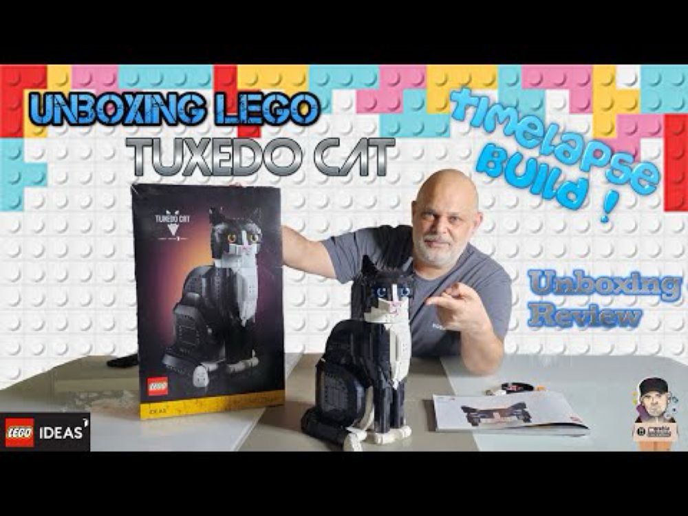 Unboxing & Review: Lego Tuxedo Cat