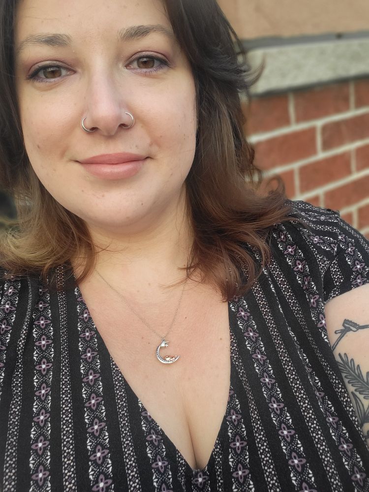 OP showing off her medium length haircut