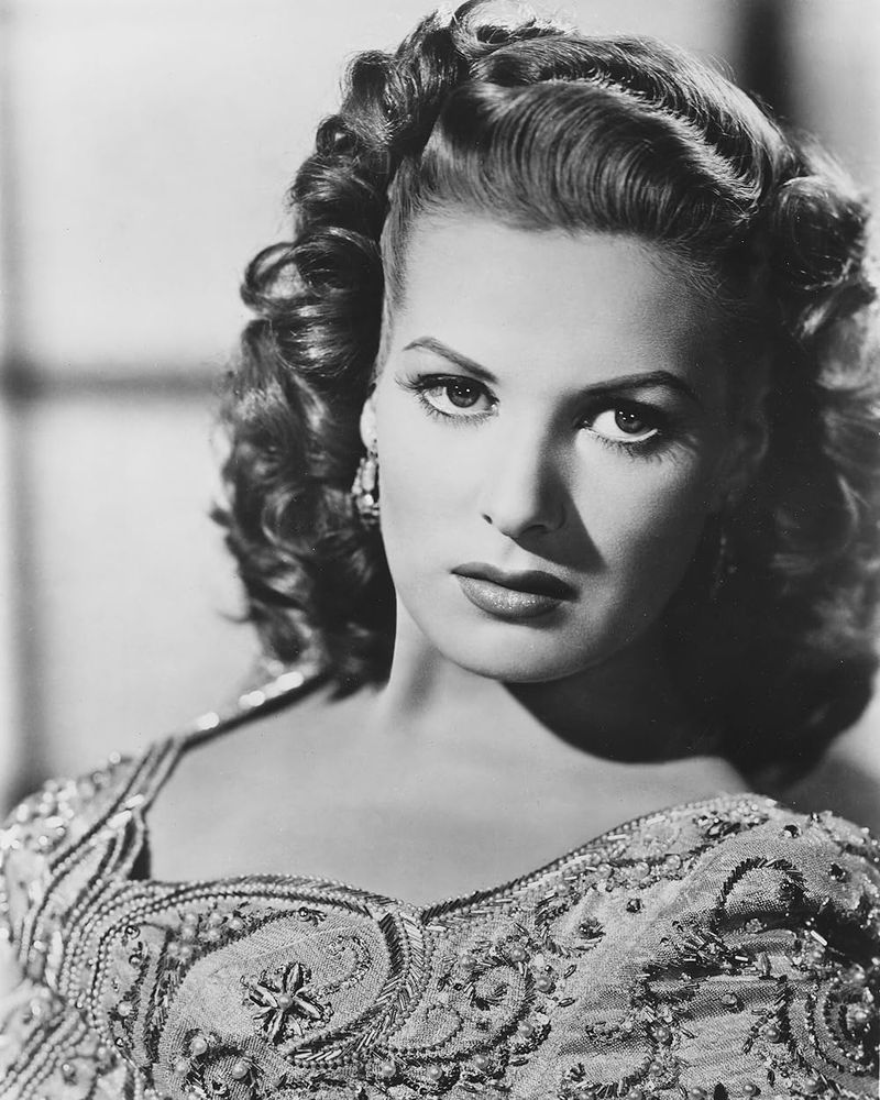 Picture of actress Maureen O'Hara