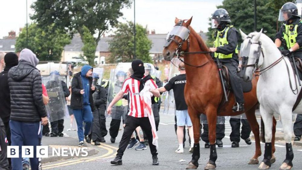 Unrest in Sunderland city centre as protesters target mosque