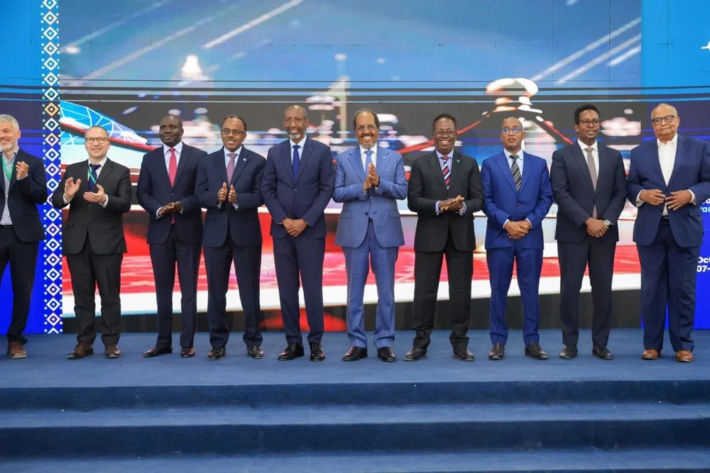 "East African Business Cooperation Conference Opens in Mogadishu."

The President of the Federal Republic of Somalia, His Excellency Hassan Sheikh Mohamud, today opened the East African Business Cooperation Conference, which is being hosted by the capital Mogadishu for the second time, to discuss economic, political and social integration in the region.

The President expressed the importance that Somalia attaches to hosting the conference, noting that it is a symbol of the confidence and new role that Somalia has acquired in the organization since it officially joined the East African Community.

“Mogadishu is a city with a long history of trade and connections. Hosting this conference demonstrates Somalia’s commitment to playing a prominent role in regional integration and the development of peace and trade in East Africa.”

President Hassan Sheikh called on scholars, businessmen, and political leaders to play an active role in strengthening integration, especially by submitting recommendations and studies based on scientific evidence that strengthened economic growth, investment, and political cooperation

The conference was attended by business leaders, academics, and regional and international experts, who discussed ways to accelerate economic, political, and social integration in the region, and strengthen the EAC's role in the development of the African continent.