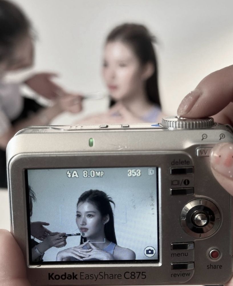 Oh, won’t you kiss me on the mouth and love me like a sailor?