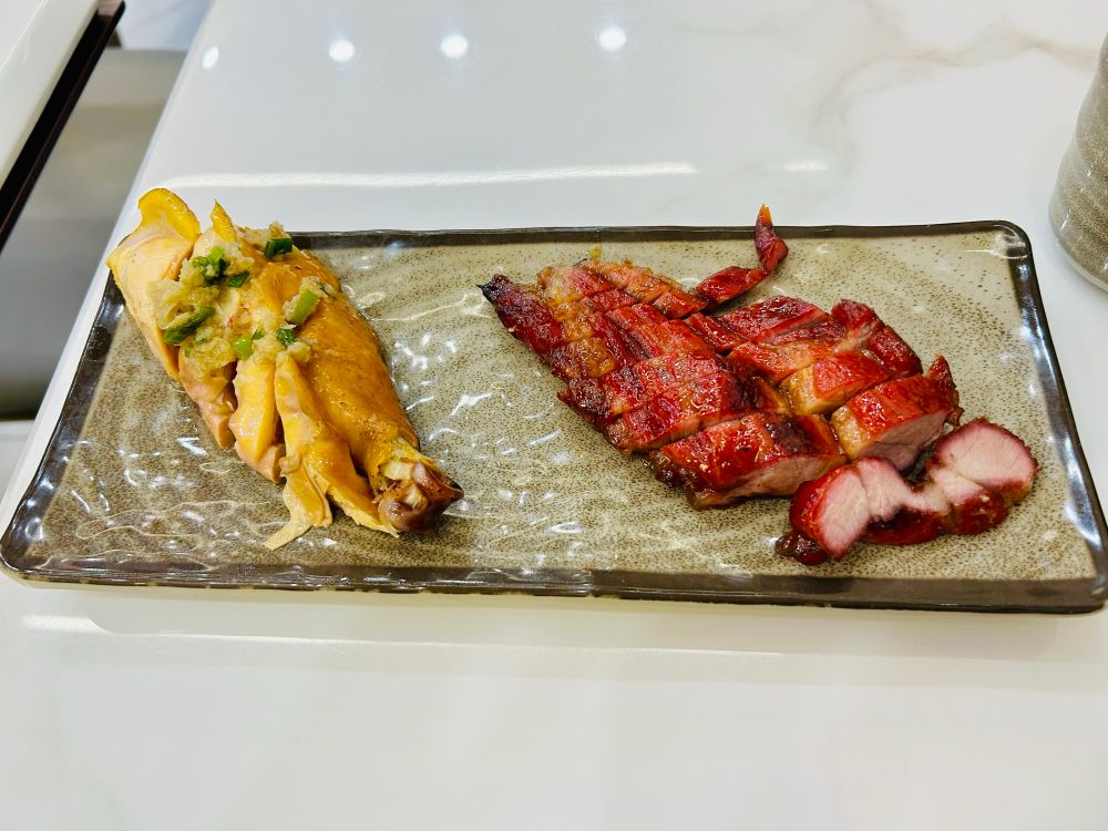 Soy sauce chicken and char siu

Restaurant: King’s Kitchen