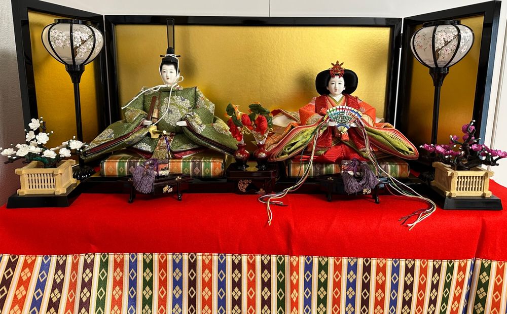 お内裏様とお雛様