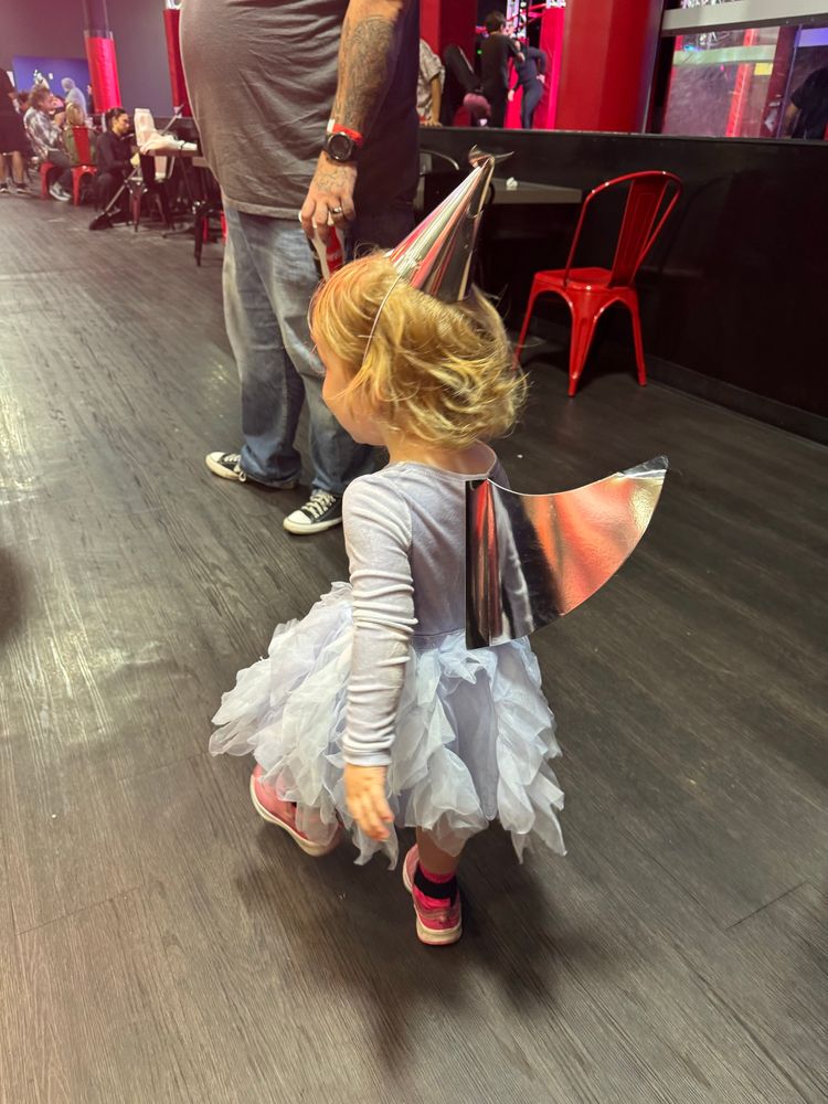 All the kids got shark fins and shark hats