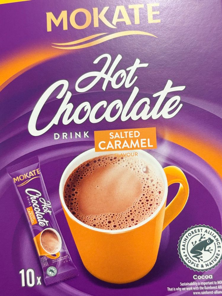 塩キャラメル風味のインスタントココア。ポーランドの商品。