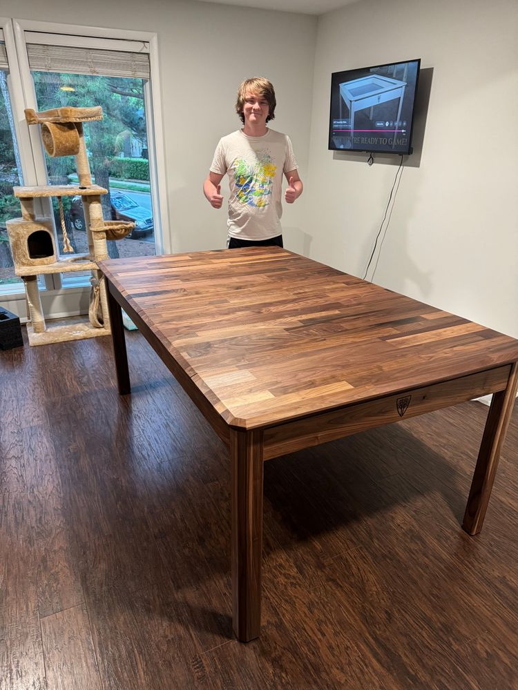 Wyrmwood gaming table w top
