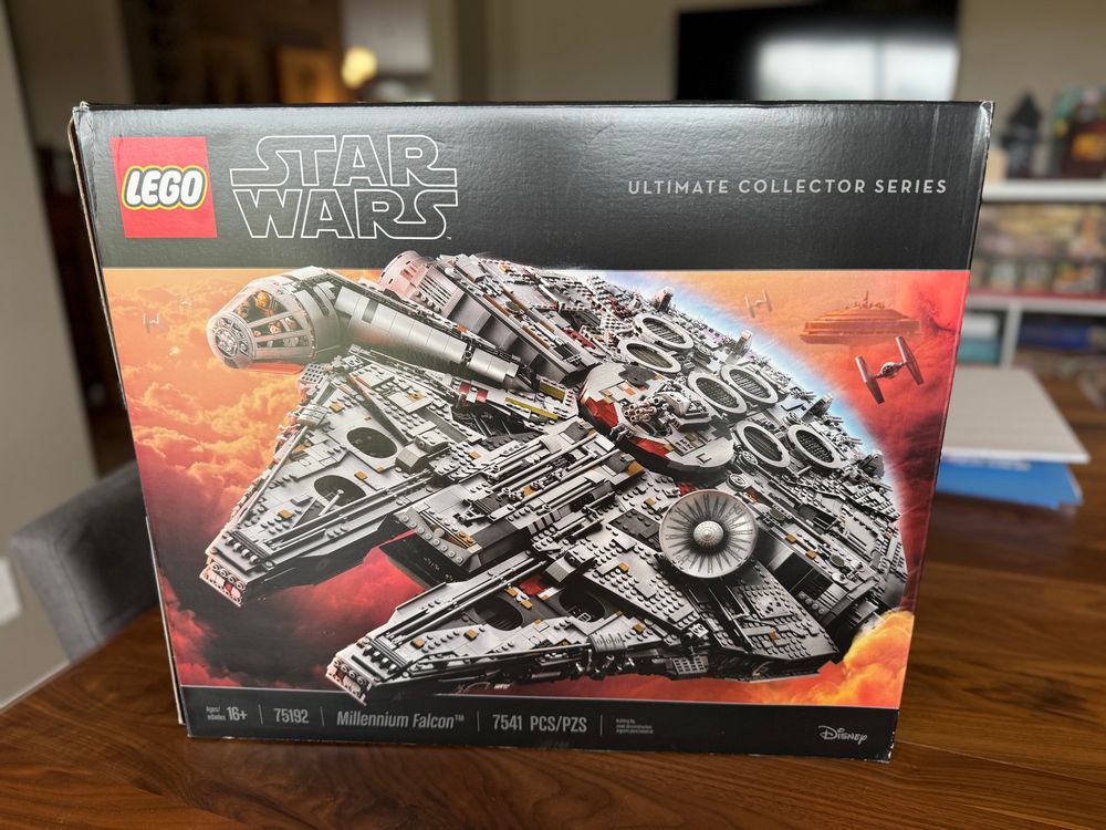 LEGO Star Wars Millennium Falcon